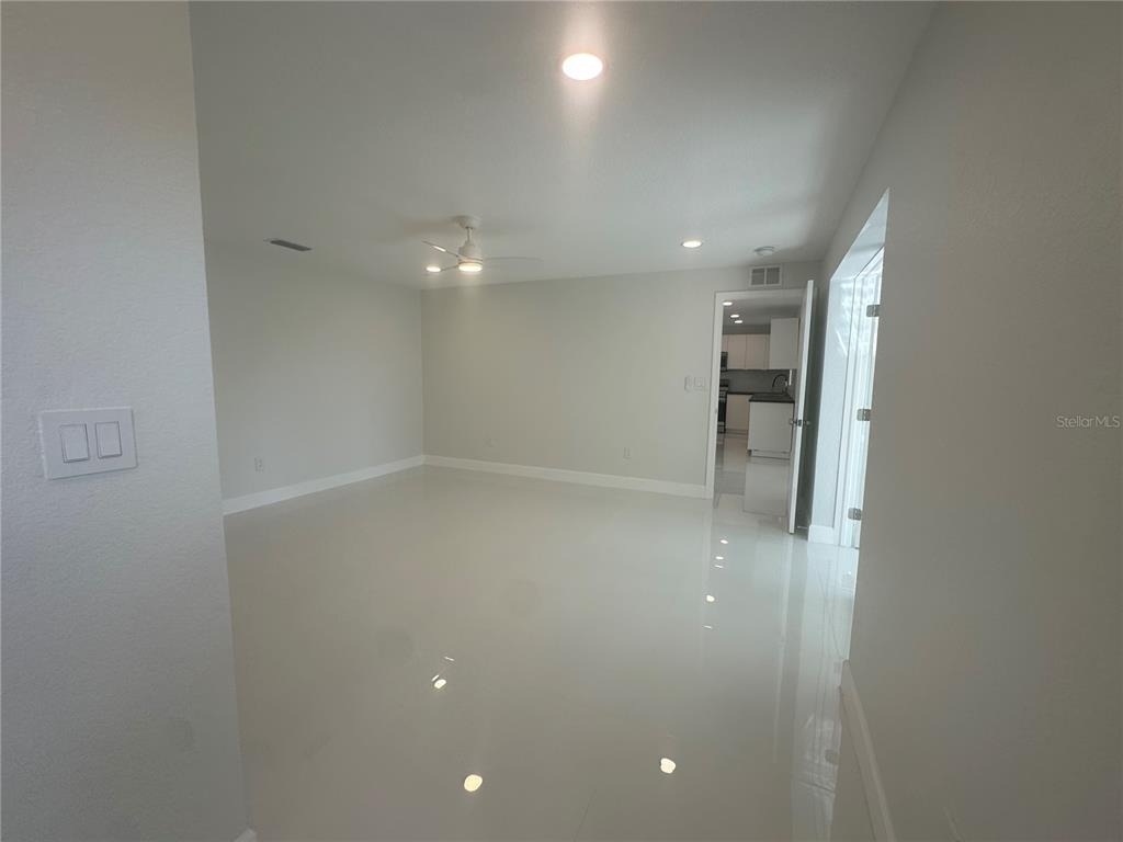 230 Annapolis Lane - Photo 19