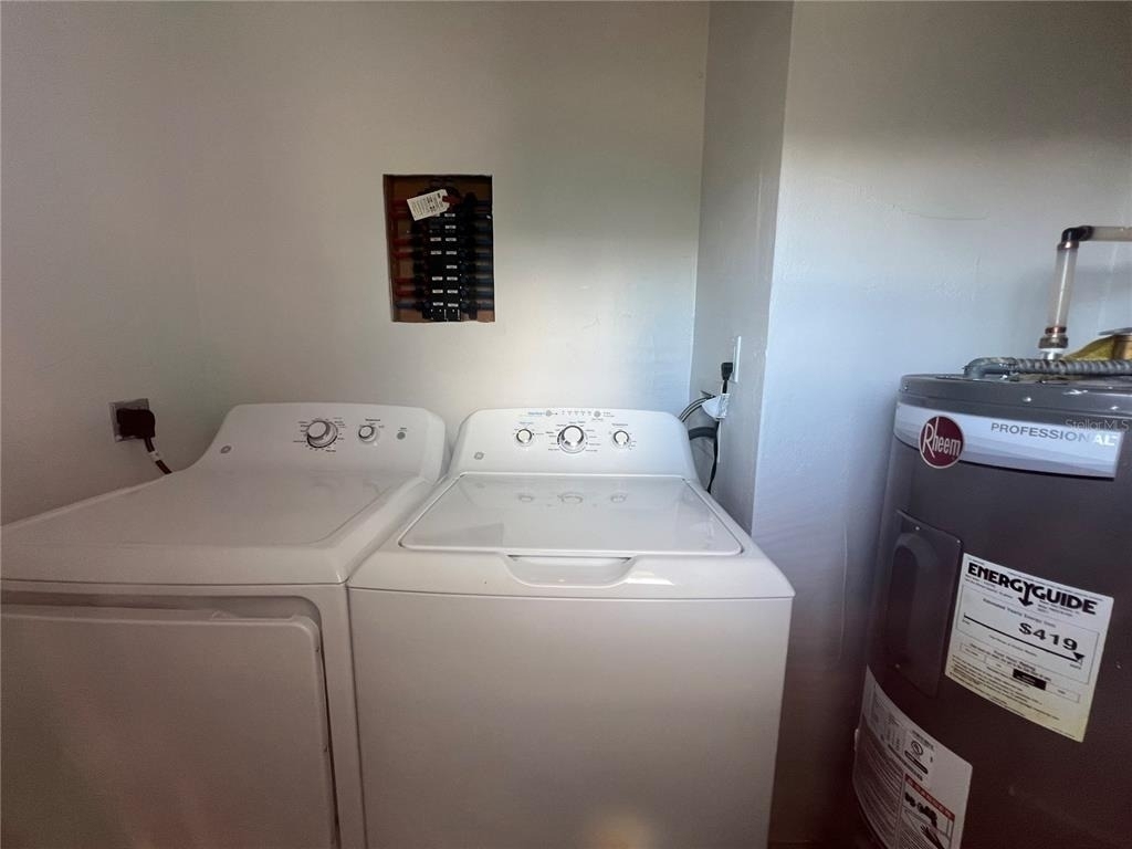 2472 Picnic Street - Photo 27