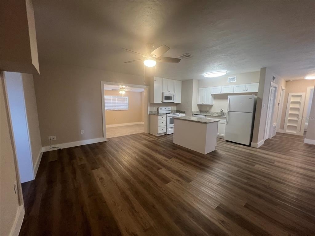 2472 Picnic Street - Photo 2