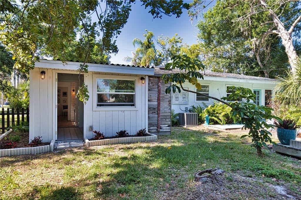650 Edwards Street - Photo 52