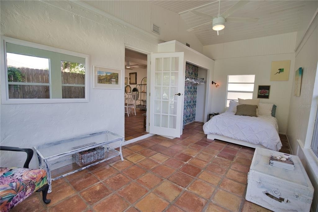 650 Edwards Street - Photo 27