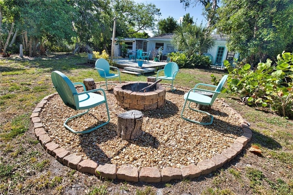 650 Edwards Street - Photo 49
