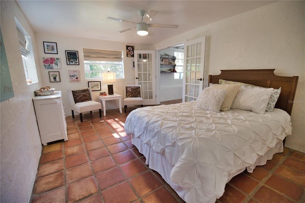 650 Edwards Street - Photo 32
