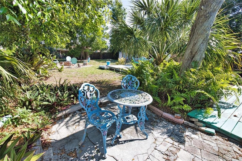 650 Edwards Street - Photo 42