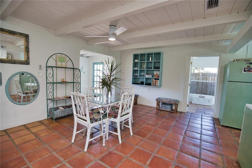 650 Edwards Street - Photo 8