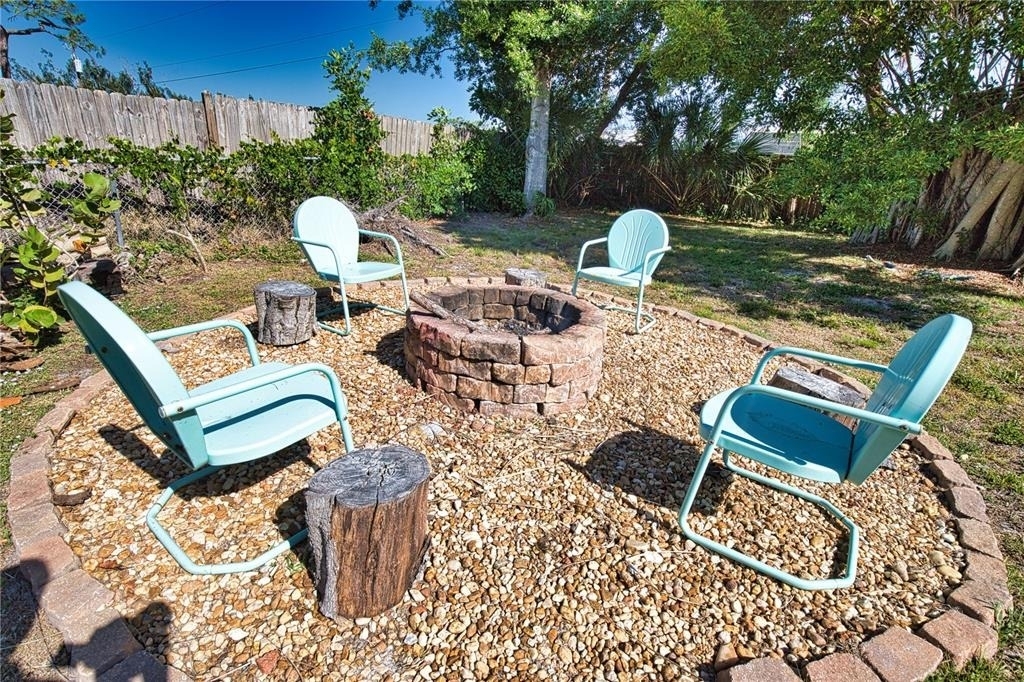650 Edwards Street - Photo 48