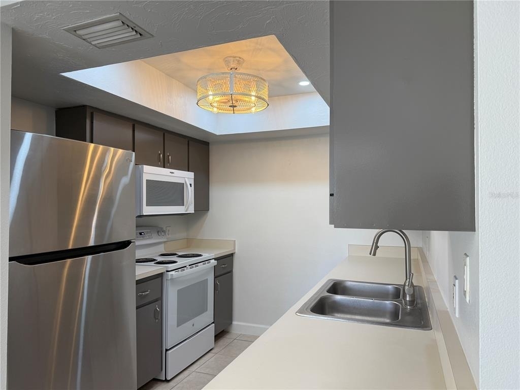 4503 Hale Street - Photo 5