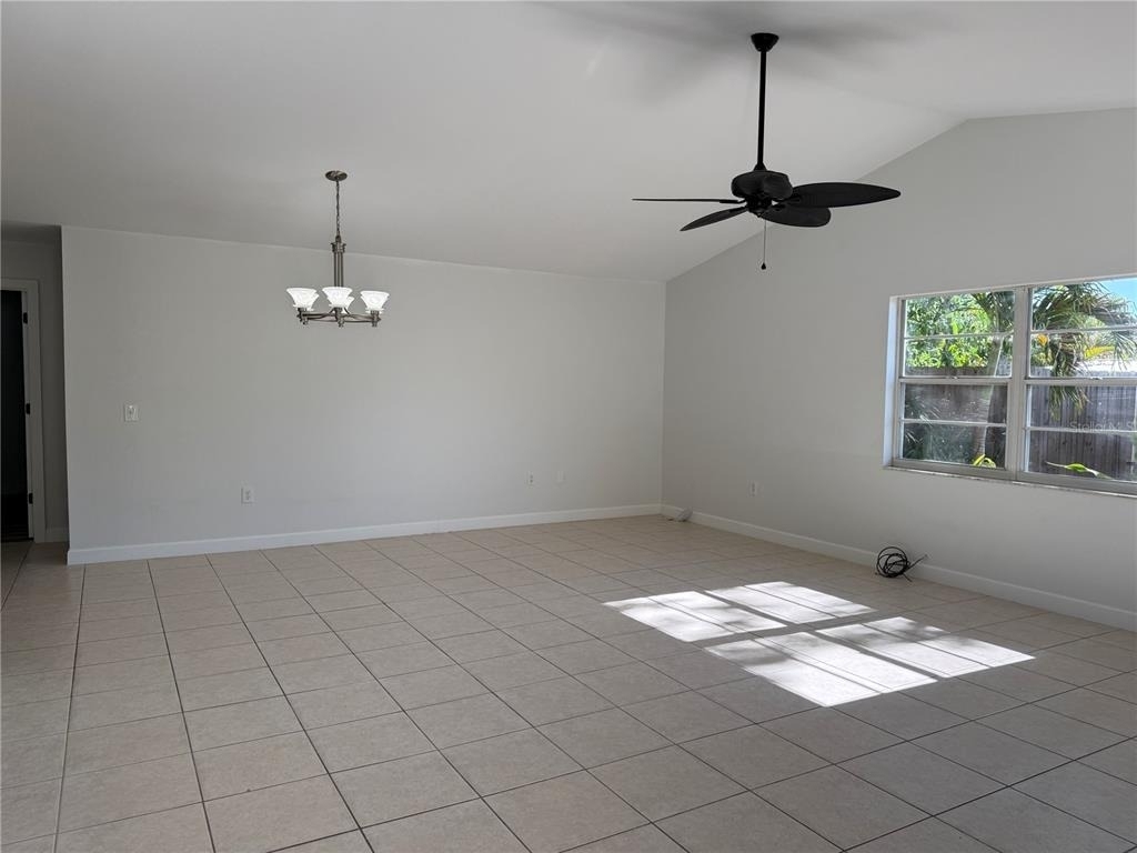 4503 Hale Street - Photo 3