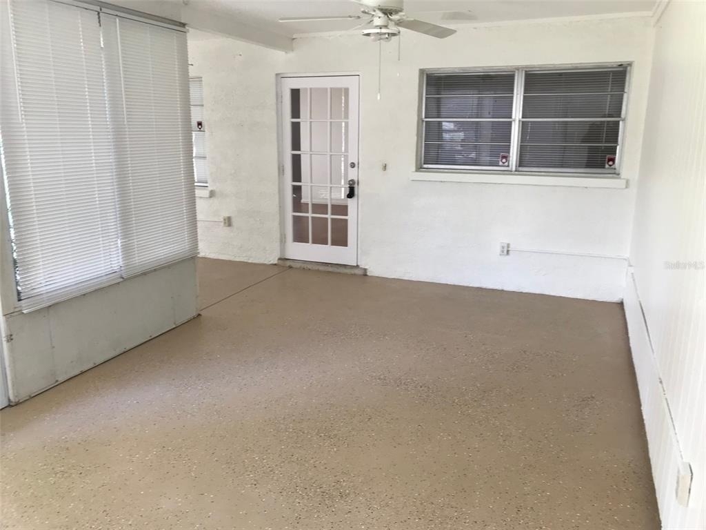 2916 24th Street W - Photo 1