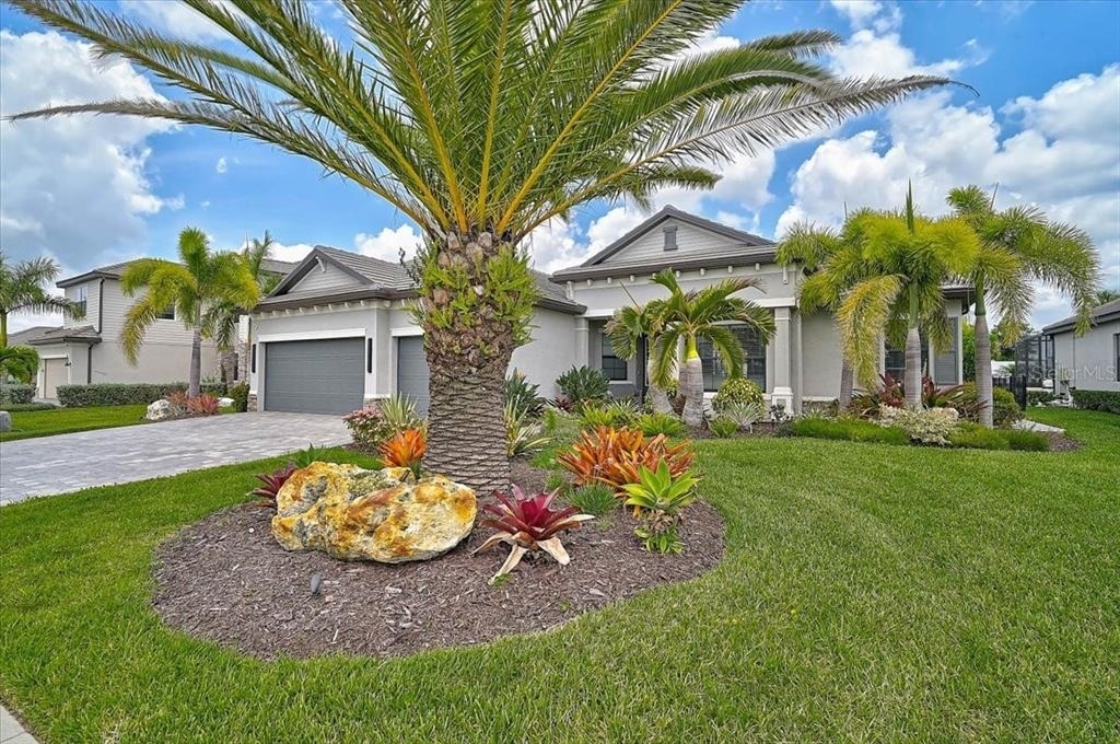 15835 Tradewind Terrace - Photo 0