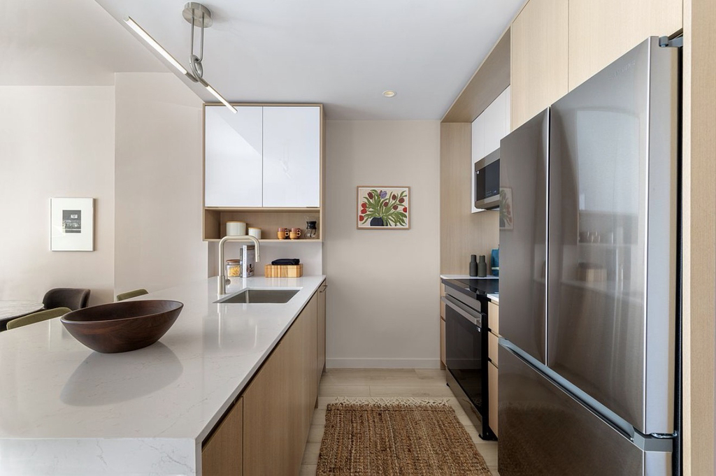 East 39th Street - Photo 1