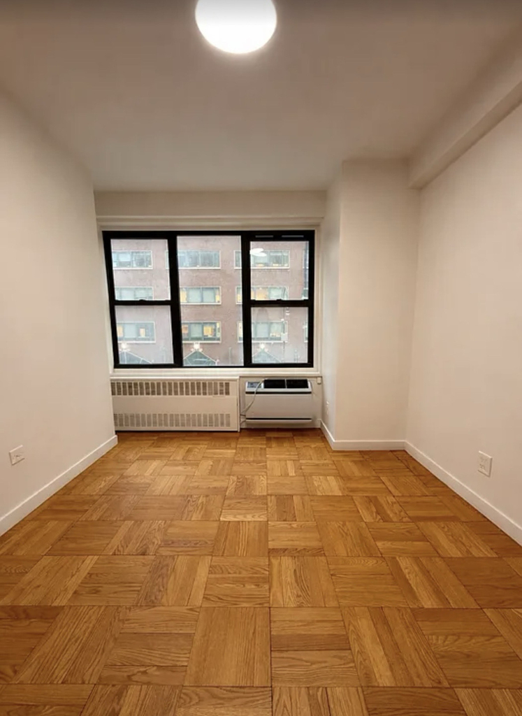 145 4th Avenue - Photo 5