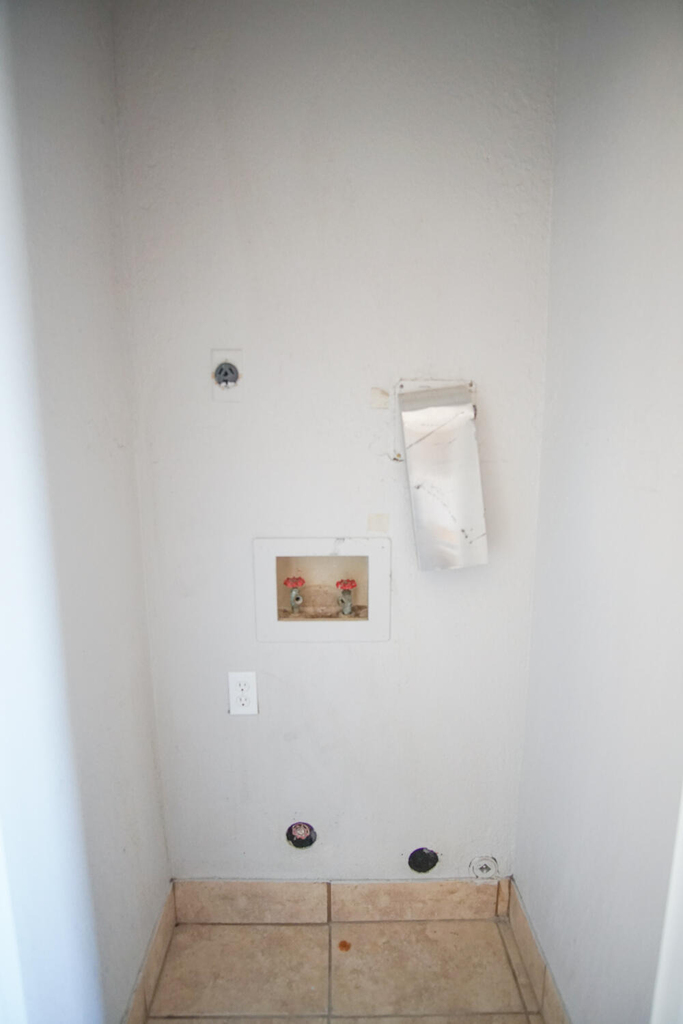10202 Niagara Falls Place - Photo 8
