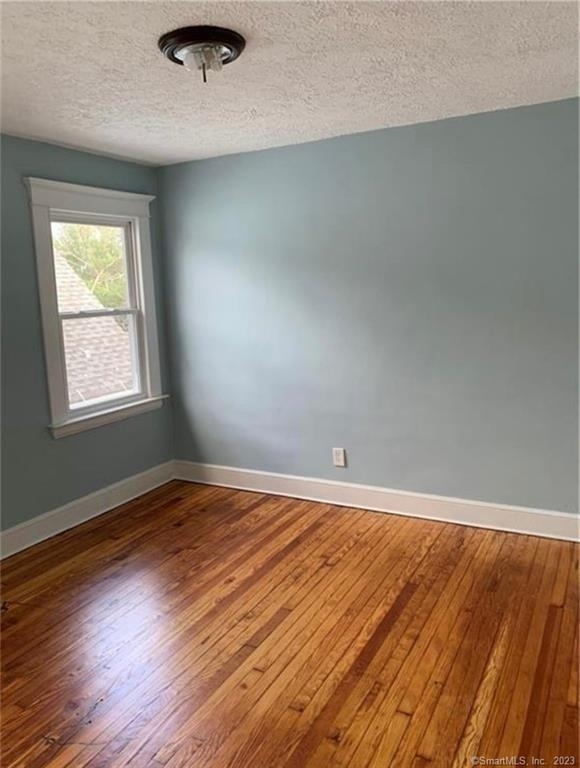 364 Rock Avenue - Photo 5
