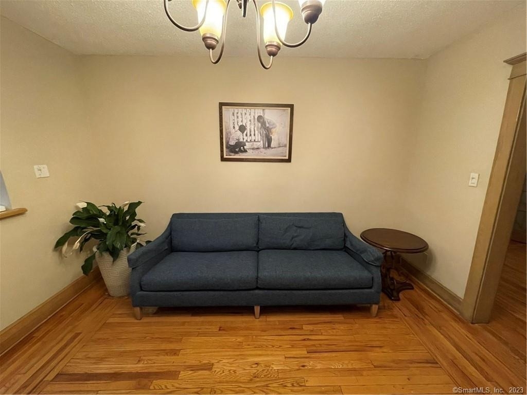 364 Rock Avenue - Photo 2