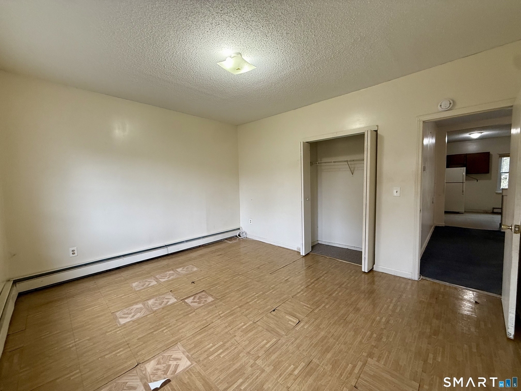 132 Locust Street - Photo 5