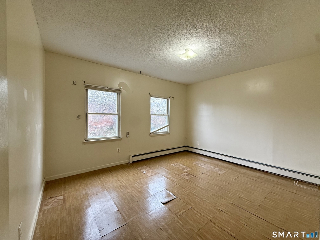 132 Locust Street - Photo 6