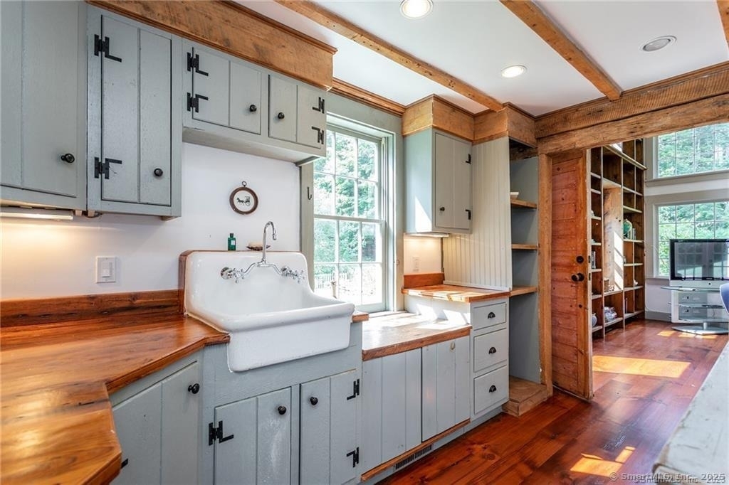 115 River Road - Photo 24