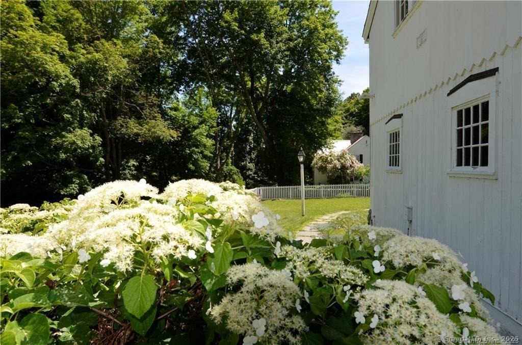 115 River Road - Photo 32