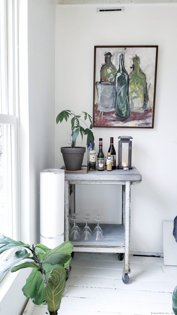 275 Interlaken Road - Photo 9
