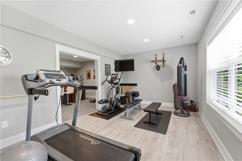 666 Chilliwack Ln - Photo 42