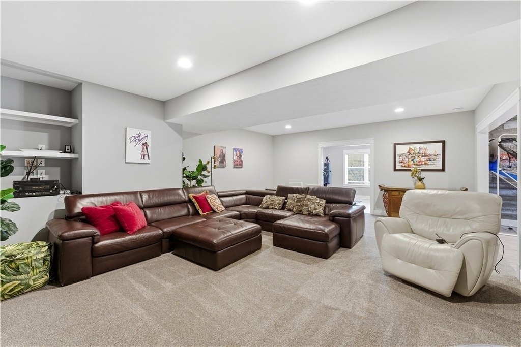 666 Chilliwack Ln - Photo 41