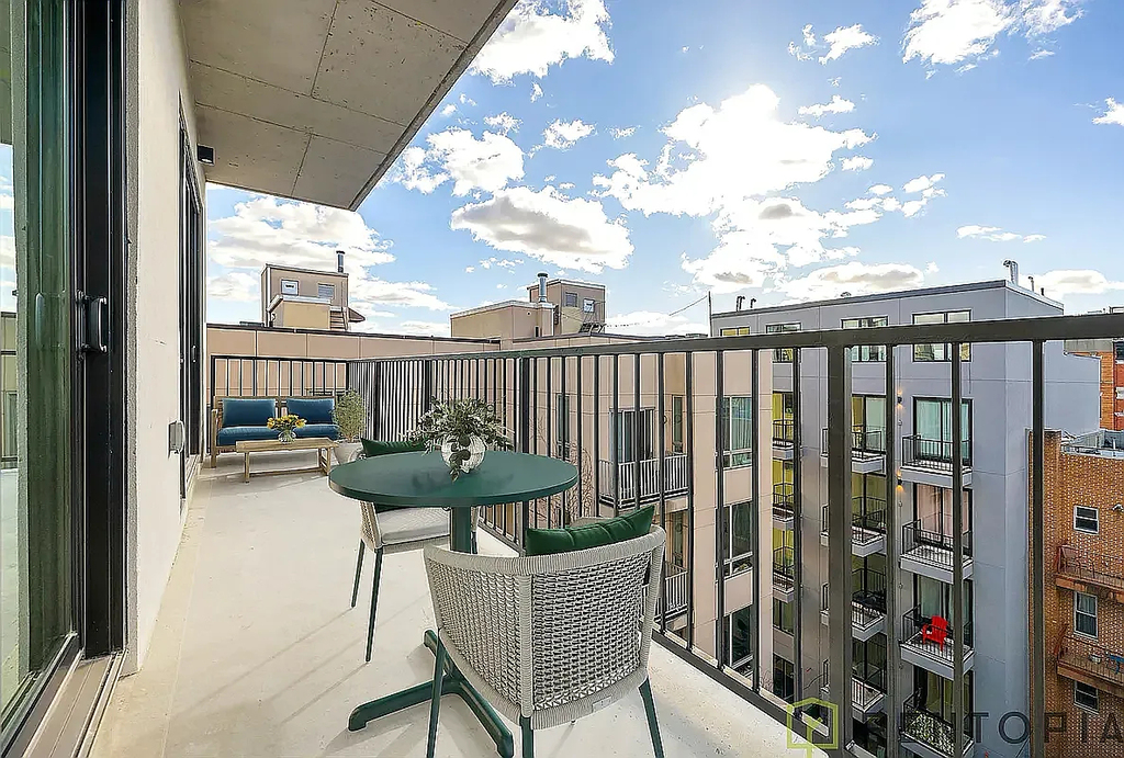272 South 1st Street - Photo 5