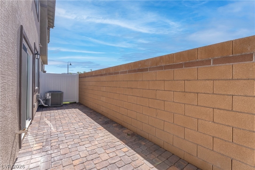 3302 Viola Hills Avenue - Photo 19