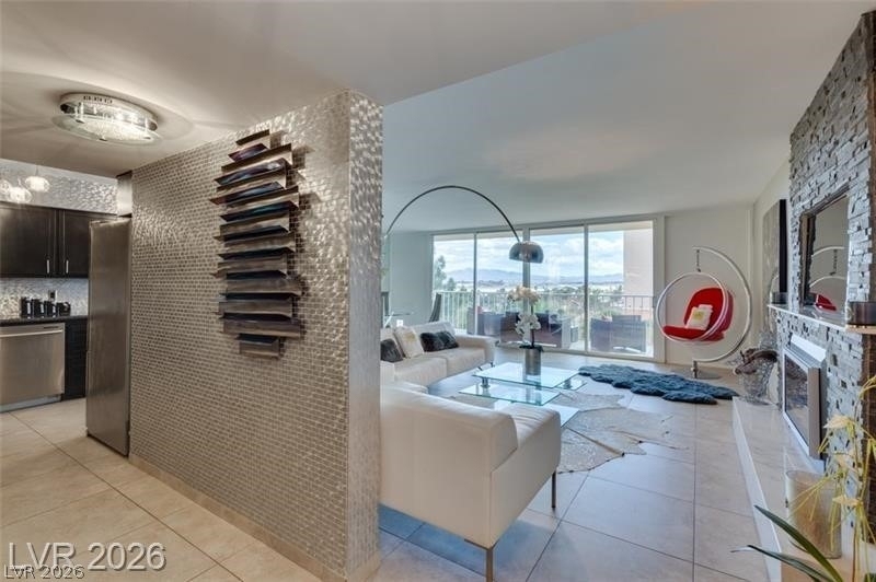 205 E Harmon Avenue - Photo 7