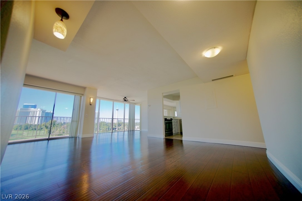 3111 Bel Air Drive - Photo 2