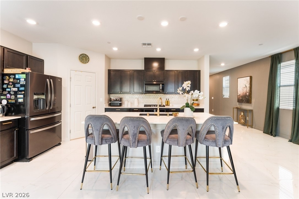 8448 Vulturo Avenue - Photo 7