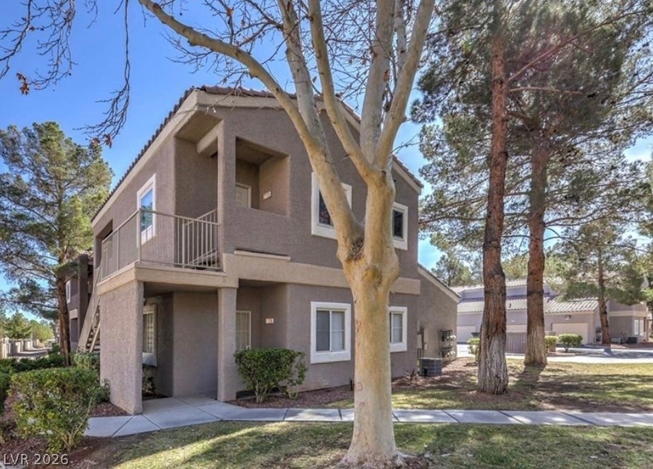 5250 S Rainbow Boulevard - Photo 1
