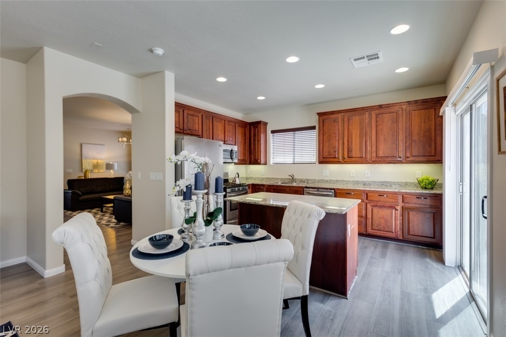 3305 Umbria Gardens Avenue - Photo 10