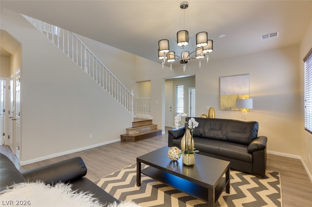 3305 Umbria Gardens Avenue - Photo 5