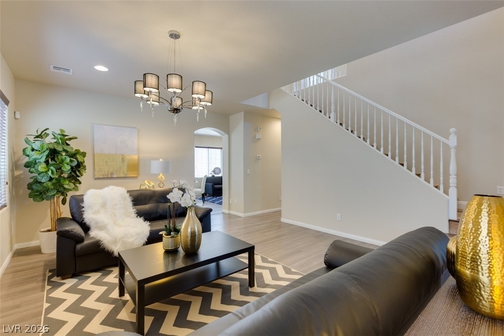 3305 Umbria Gardens Avenue - Photo 4