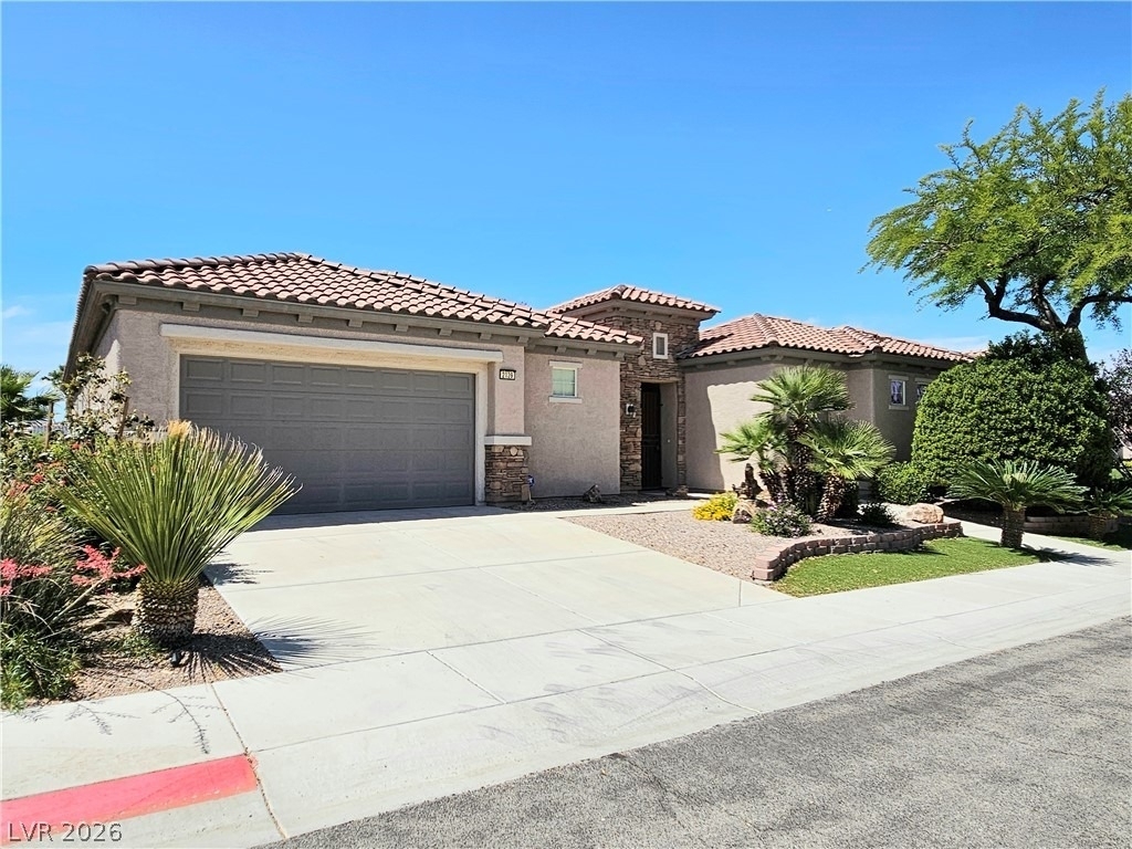 2139 Twin Falls Drive - Photo 2