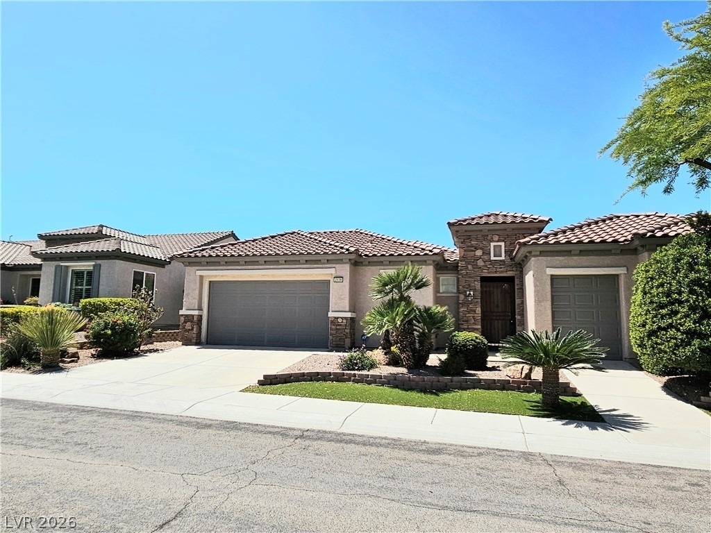 2139 Twin Falls Drive - Photo 1