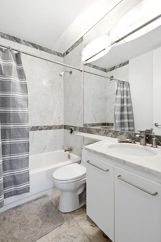 West 43rd Street - Photo 4