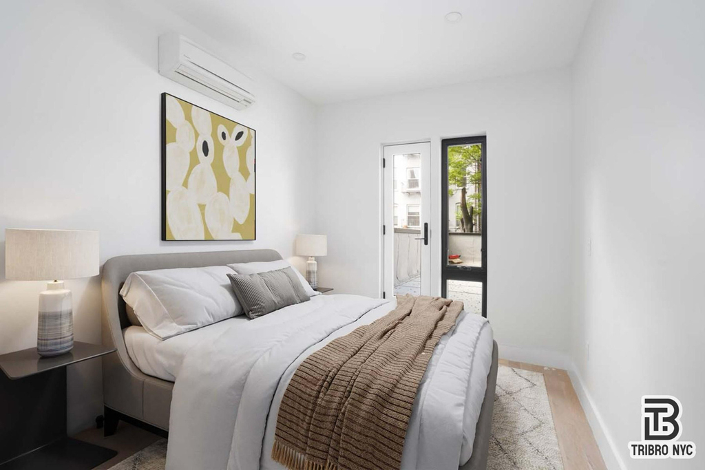 141 Meserole Street 2A - Photo 0