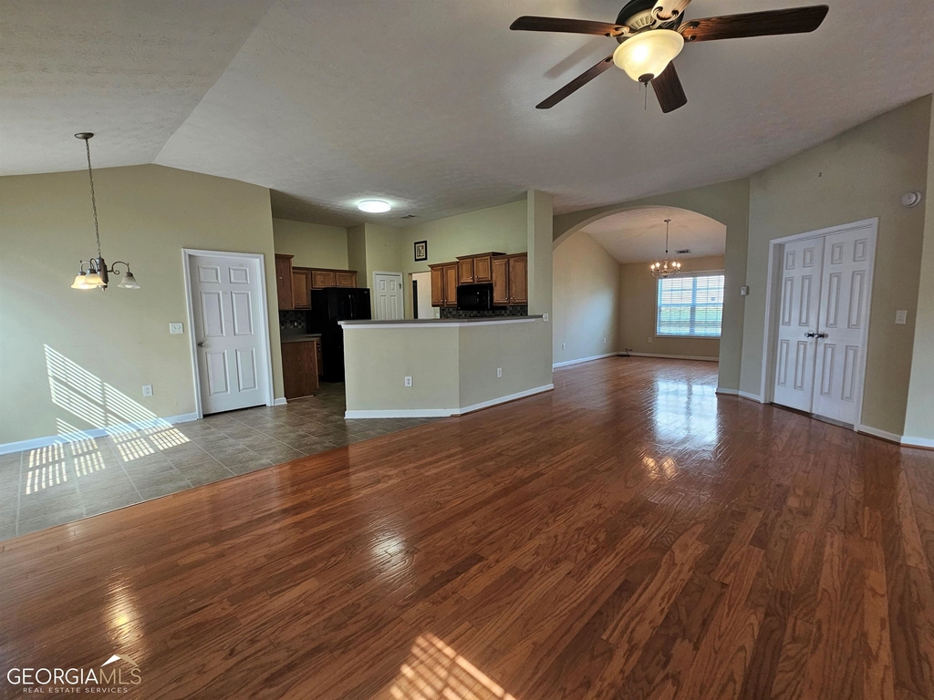 45 Manchester Lane - Photo 5