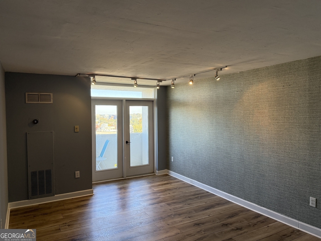 375 Ralph Mcgill Boulevard Ne - Photo 1