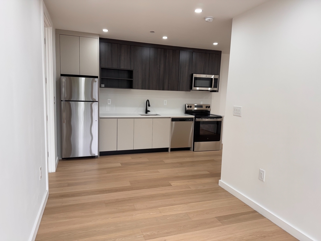 3216 Glenwood Road - Photo 2