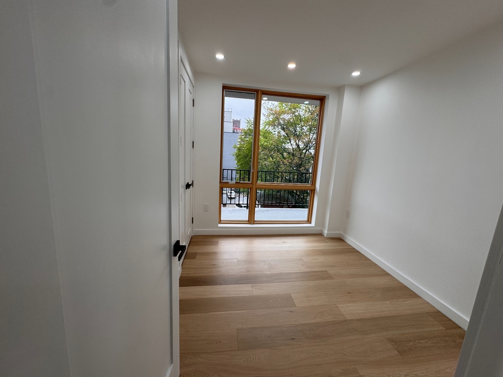 3216 Glenwood Road - Photo 5