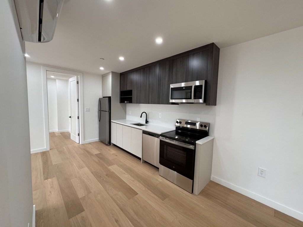 3216 Glenwood Road - Photo 1