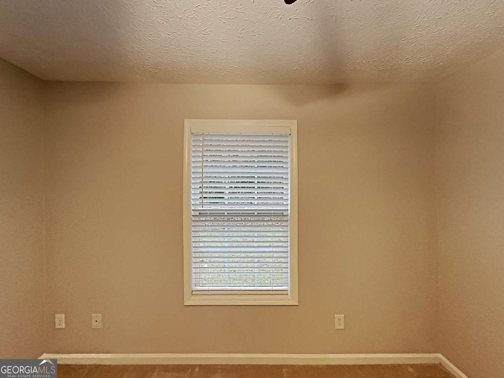 187 Alexis Drive - Photo 4