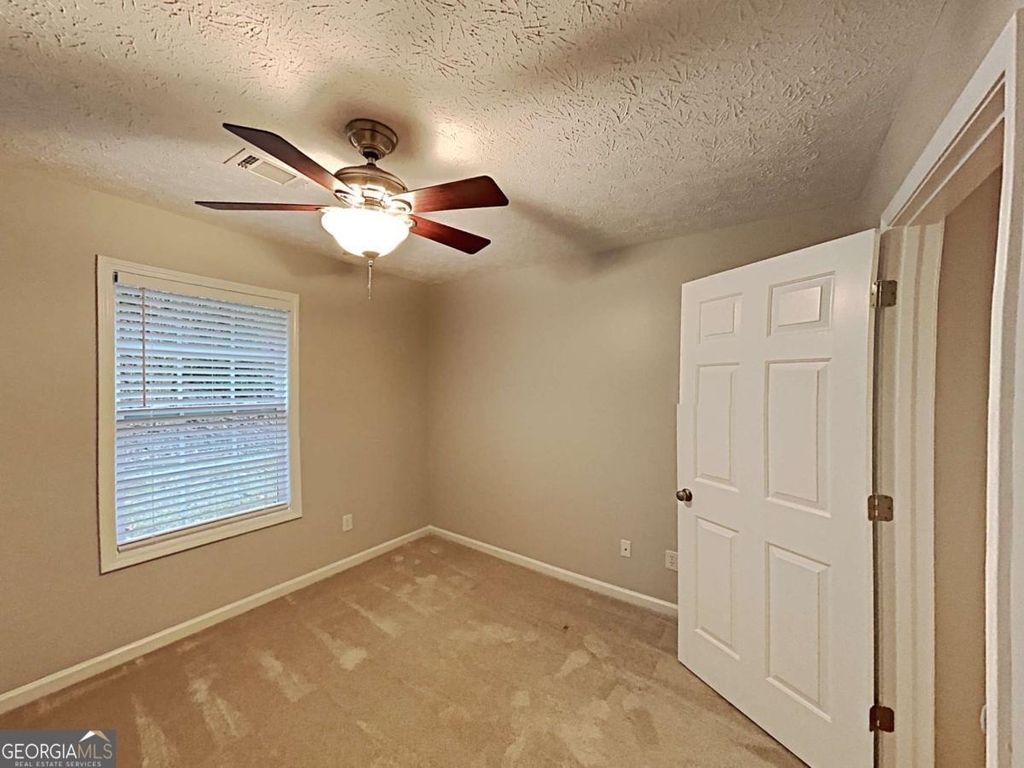 187 Alexis Drive - Photo 6