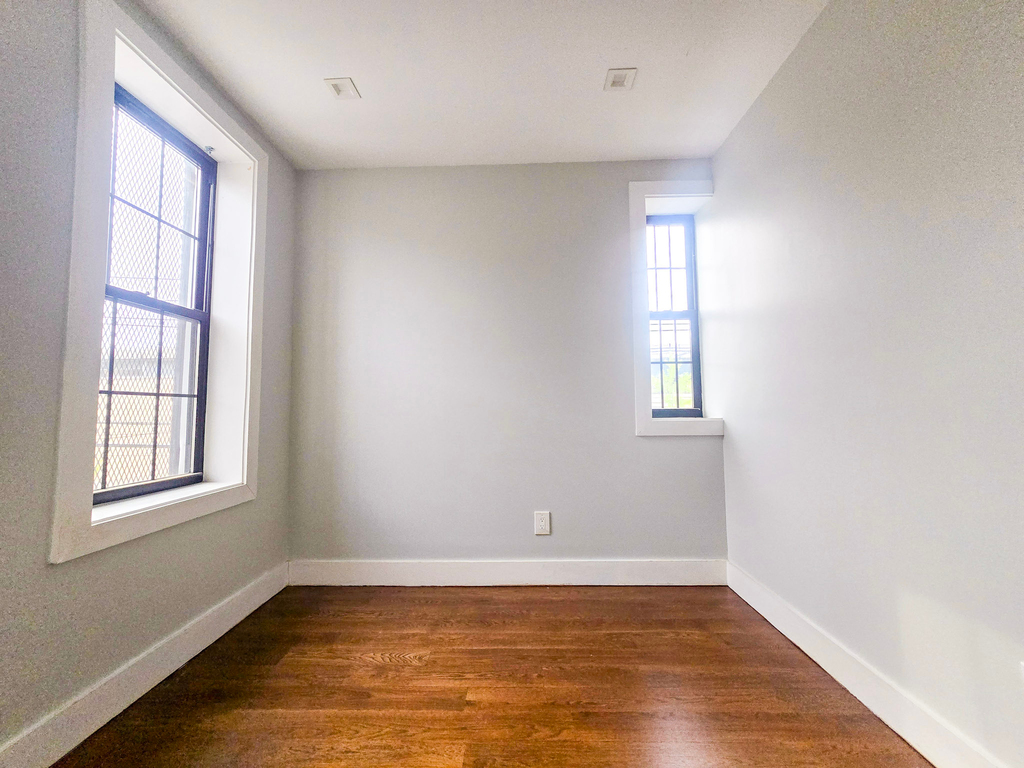 6702 60th Street - Photo 6