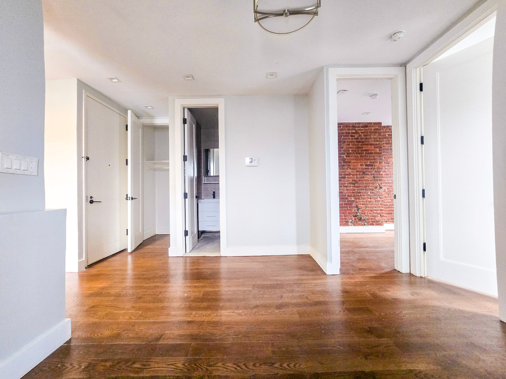 6702 60th Street - Photo 4