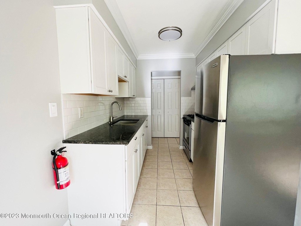 14 Windsor Terrace - Photo 13