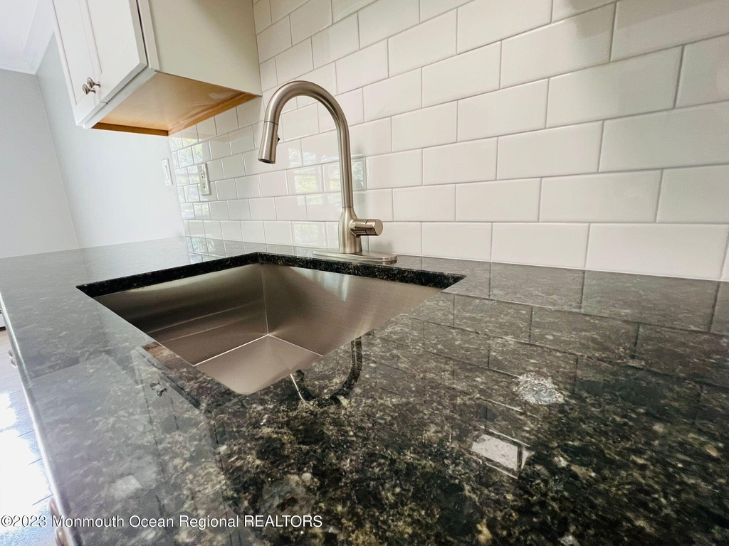 14 Windsor Terrace - Photo 16